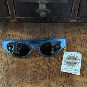 NOS American Optical cat eye sunglasses VINTAGE